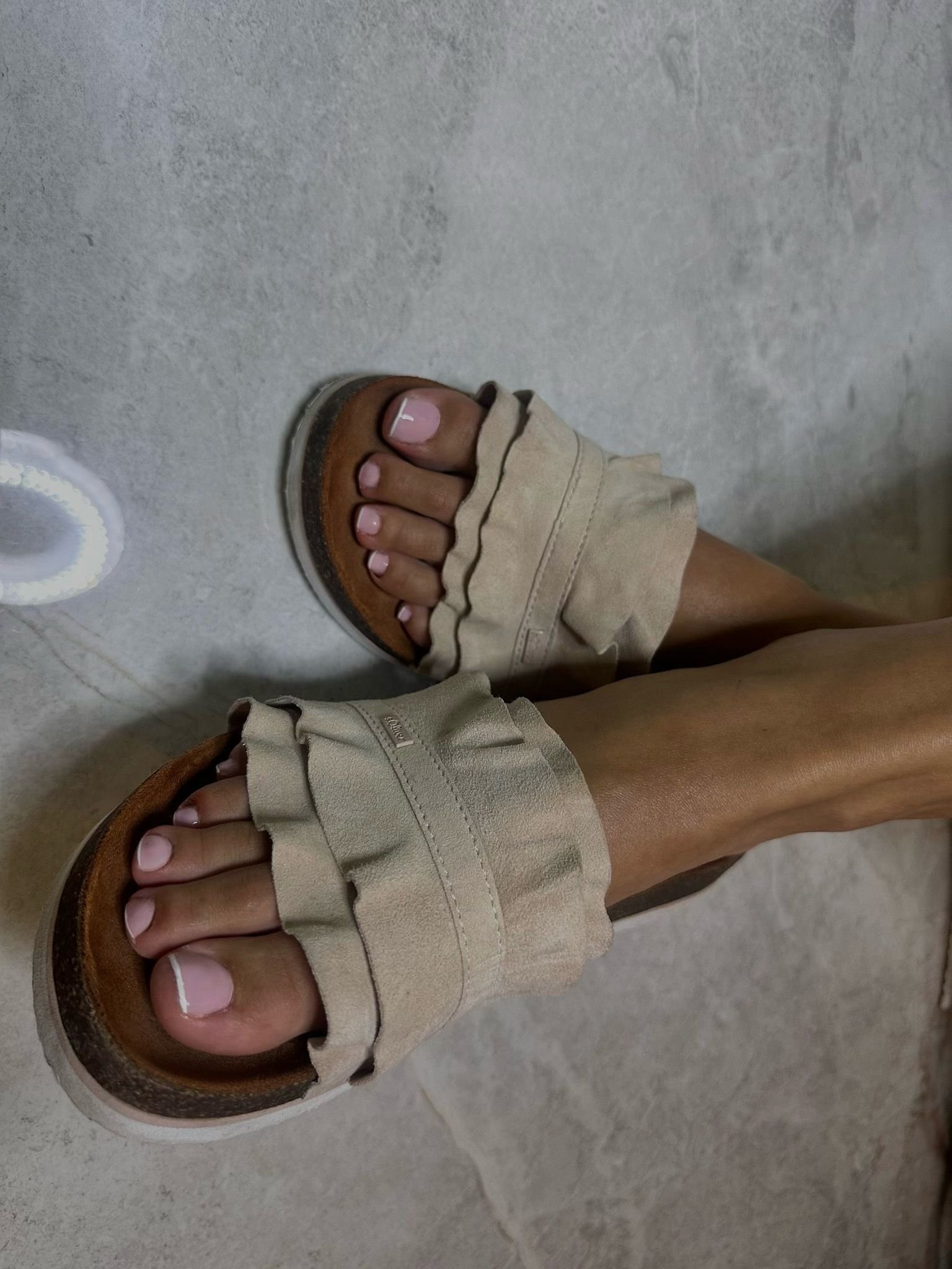Fußpflege mit Shellac